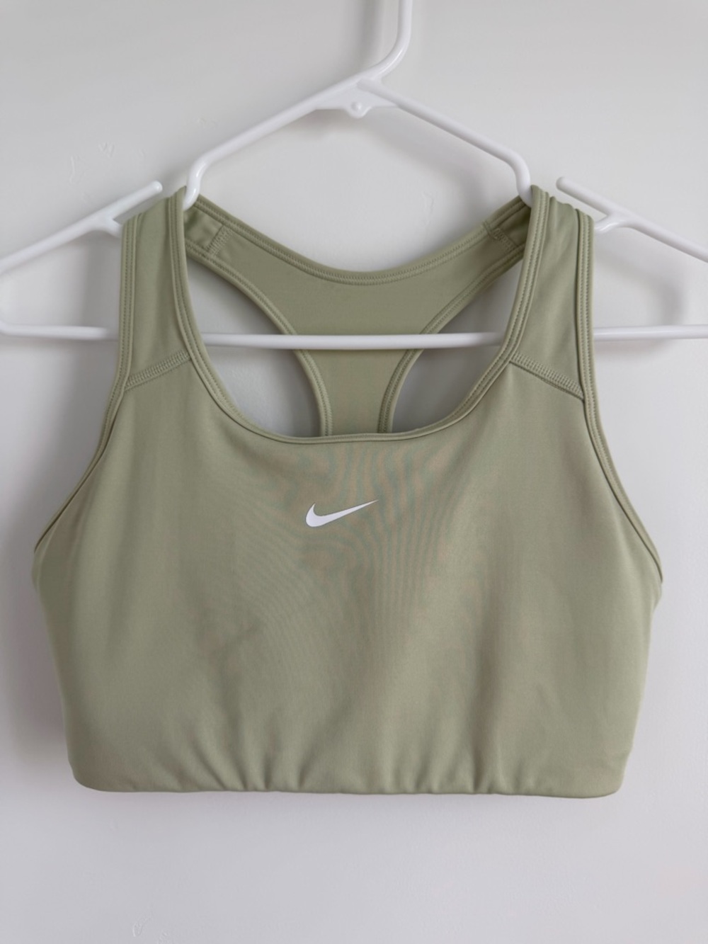 Nike Women's Light Olive Sports Bra - Medium Support